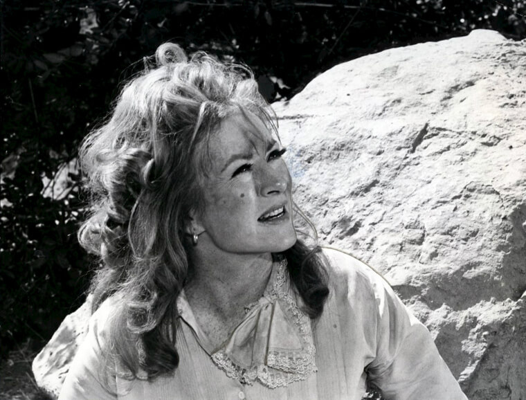 Amanda Blake Took Her Pet Lion to Work