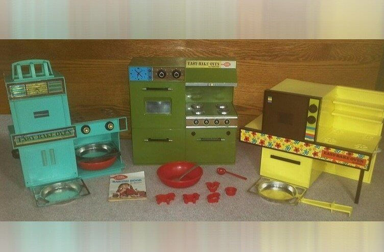 Easy Bake Oven - Estimated Value $300