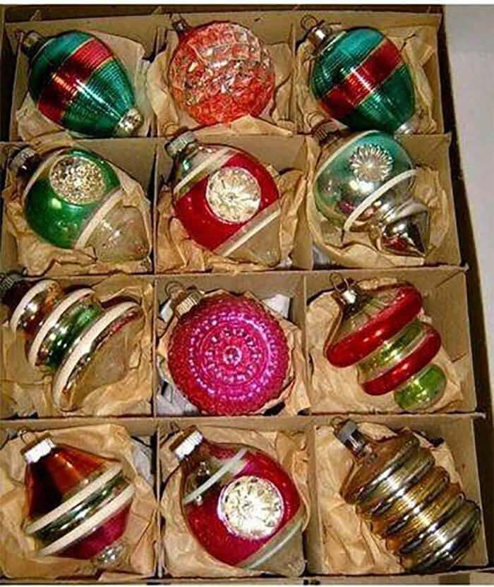 Time for a Vintage Christmas Tree